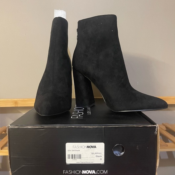 FASION NOVA Murphy Ankle Boots Pointed Block High Heel Faux Suede Zip - Picture 3 of 7